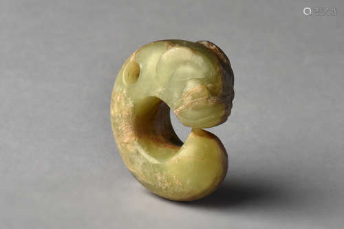 HONGSHAN CULTURE JADE CARVED 'PIG DRAGON' ORNAMENT