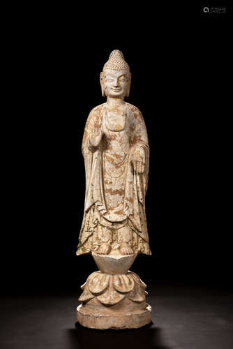 LIMESTONE CARVED AND PARCEL GILT BODHISATTVA STATUE