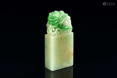 JADEITE CARVED STAMP SEAL WITH FLOWER KNOB