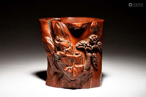 CARVED HUANGYANGMU WOOD BRUSH POT