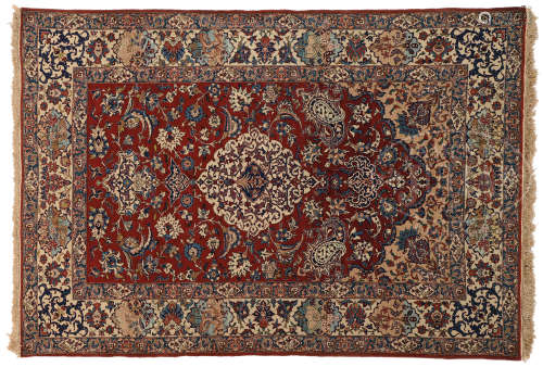 RARE AND FINE ISFAHAN PRAYER RUG, SOUTH CENTRAL PERSIA.