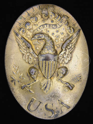 EXTREMELY RARE “WAYNE’S LEGION” REGULATION U.S. ARMY 1792-1796 SHOULDER BELT PLATE.