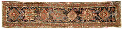 ANTIQUE NORTHWEST PERSIAN RUNNER.