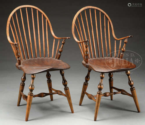 GOOD PAIR OF NEW YORK CITY CONTINUOUS ARM WINDSOR CHAIRS.