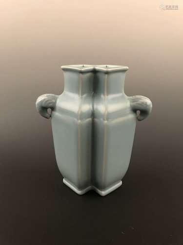 Fine Chinese Light Blue Conjoined Vase