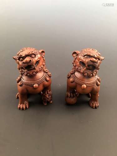 Pair Boxwood Fudog