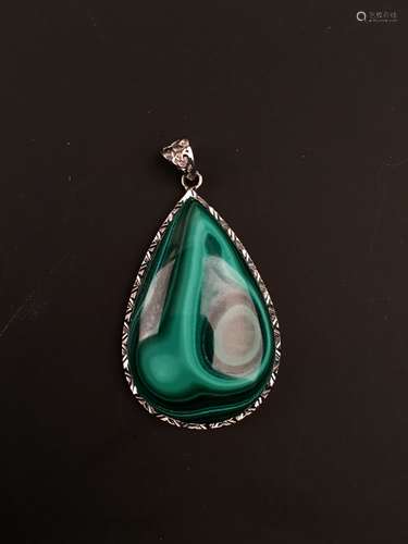 The Malachite Pendant