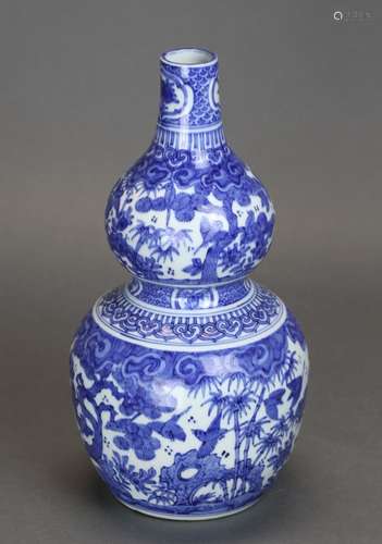 Chinese blue & white double gourd vase, Qing dynasty