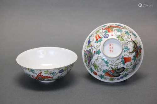 pair of Chinese porcelain bowls, Republican period