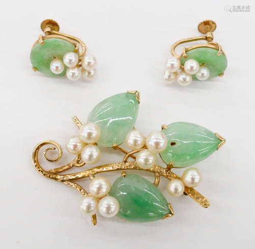 Ming's 14k Jadeite & Pearl Brooch and Earring Set.