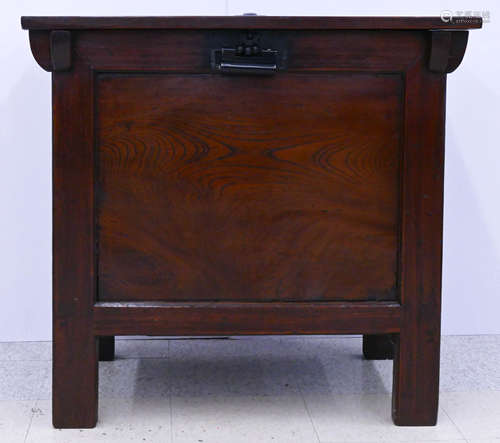 Korean Duijo Grain Storage Trunk