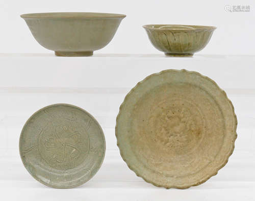 4pc Chinese Ming Celadon Glazed Dishes.