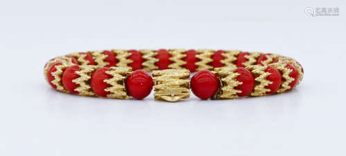 Chinese 22k Red Coral Bracelet