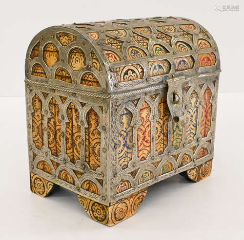 Small Moroccan Decorated Bone Casket Box