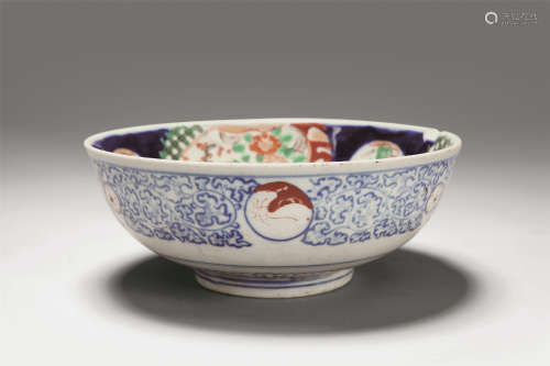19世纪 日本彩花卉纹大碗