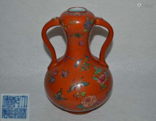 A COPPERP-RED DOUBLE GOURD VASE, QIANLONG MARK