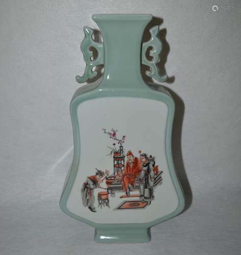 A CELADON-GROUND VASE, QIANLONG MARK