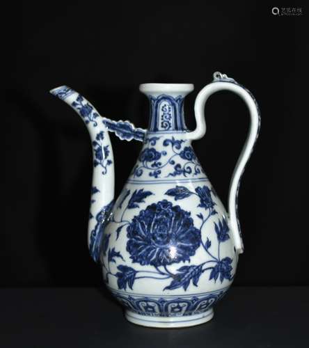 A BLUE AND WHITE WINE EWER