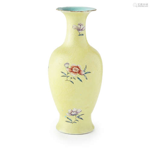 YELLOW-GROUND SGRAFFITO VASE