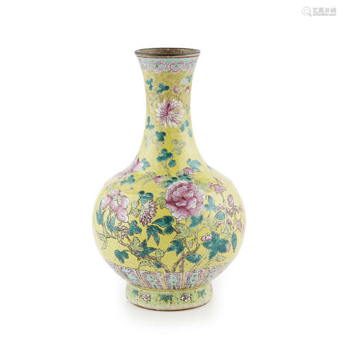 CRACKLE-GLAZE BOTTLE VASE