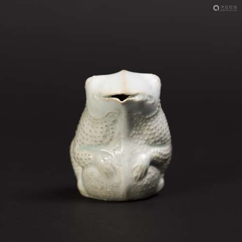 A YING QING GLAZED TOAD FORM WATER DROPPER, SOUTHERN SONG DYNASTY