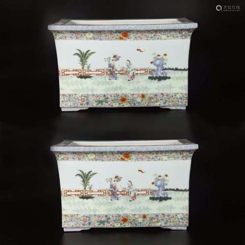 Famille Rose Porcelain Flower Pot with Mark