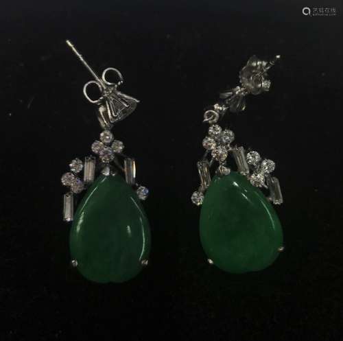 1950's Natural Jadeite Earring.Plat/18k/14k wg & Diams