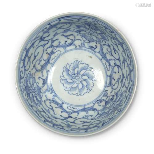 A Chinese blue and white porcelain bowl with monochrome exterior, 18th century