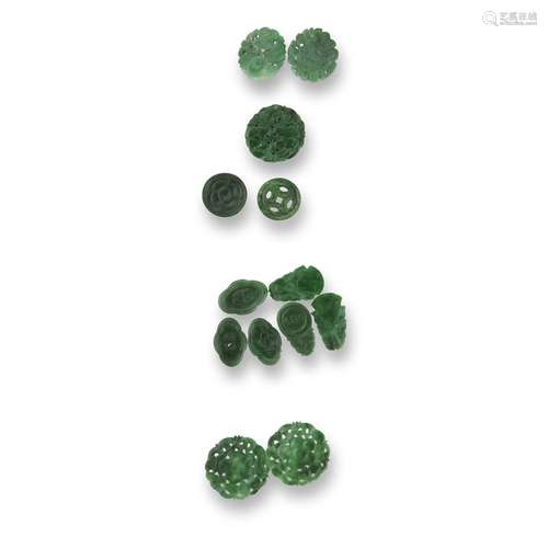 A group of fourteen Chinese jadeite items,