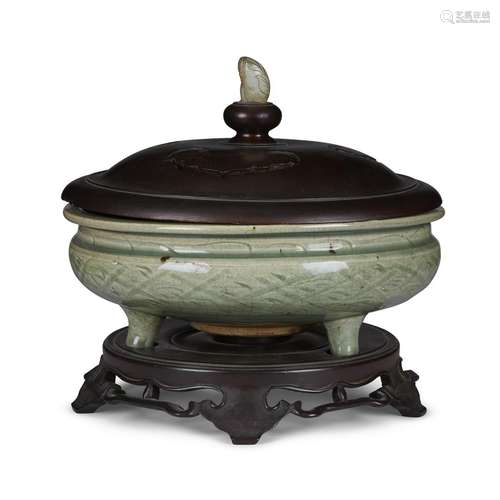 A Chinese Lonquan celadon censer with carved wood cover and stand, carved grey-white finial, the censer ming dynasty