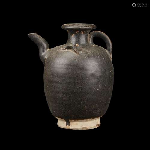 A North Chinese brown-glazed jar/ewer, five dynasties/song dynasty