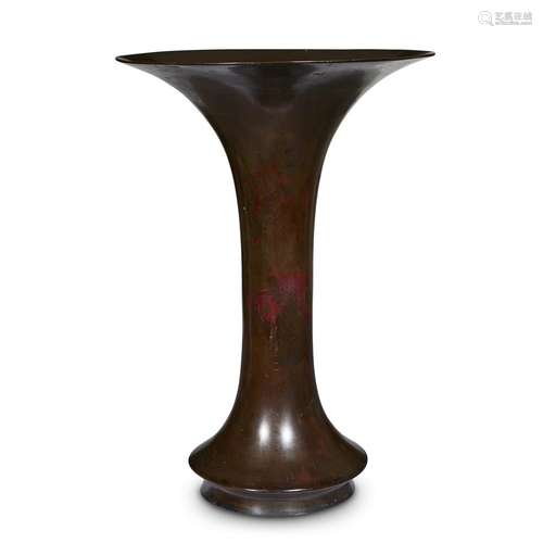 Japanese patinated bronze flared trumpet vase, late 19th/early 20th century