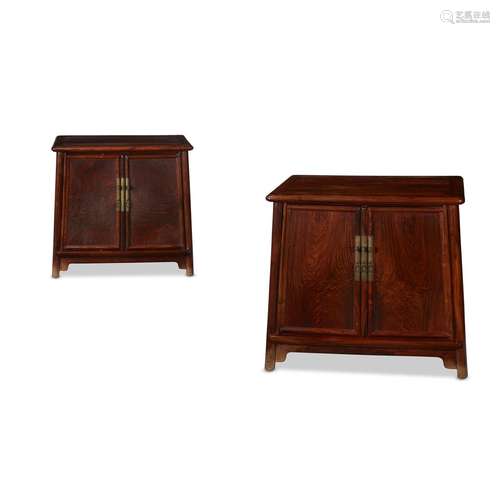 Pair of Chinese huanghuali small cabinets,