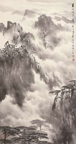 徐子鹤（1916～1999） 黄山煙雨 立轴 水墨纸本