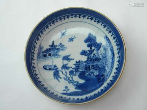 ANTIQUE CHINESE 18TH C BLUE AND WHITE DISH