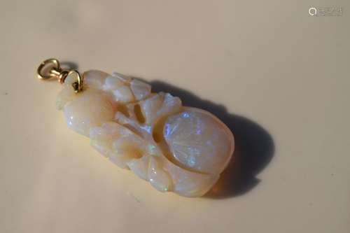 Antique Chinese 14K gold Bale Carved Opal Pendant