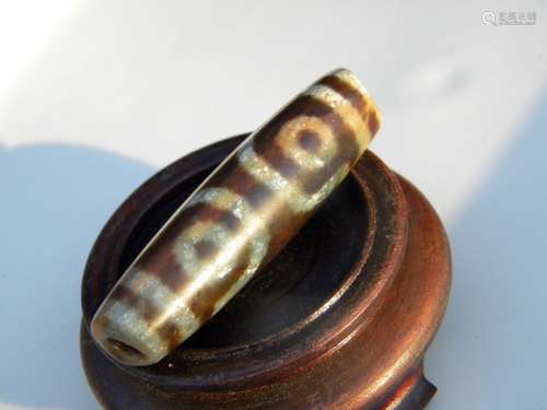 Antique Tibet Dzi Bead