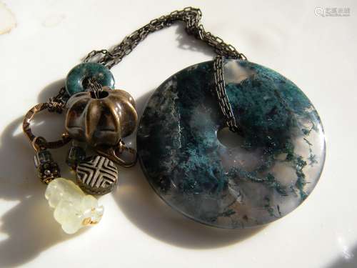 Vintage Agate Donut Pendant Necklace