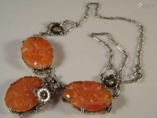 ANTIQUE CHINESE CARVED CARNELIAN NECKLACE