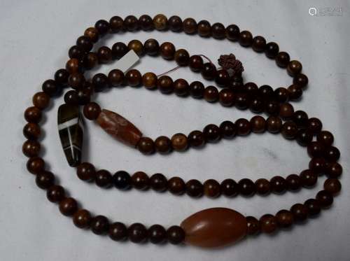 Antique Huanghuali and Nanhong Beads Necklace