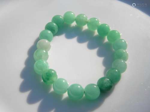 Green Jadeite Bracelet