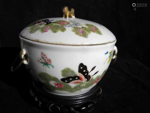 Antique Chinese Famille Rose Soup Pot with Cover