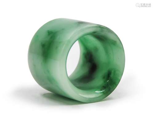 翡翠扳指 JADE ARCHER RING