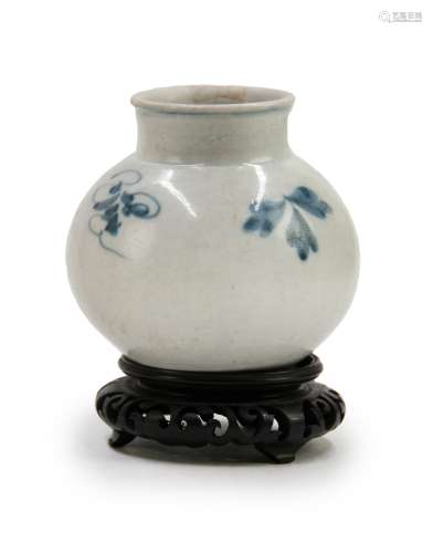 朝鮮王朝（1392-1910） 青花罐 BLUE AND WHITE MOON JAR; JOSEON(1392-1910)