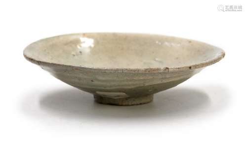 高麗時期（918-1392）青瓷盤 KOREAN CELADON DISH; GORYEO(918-1392)