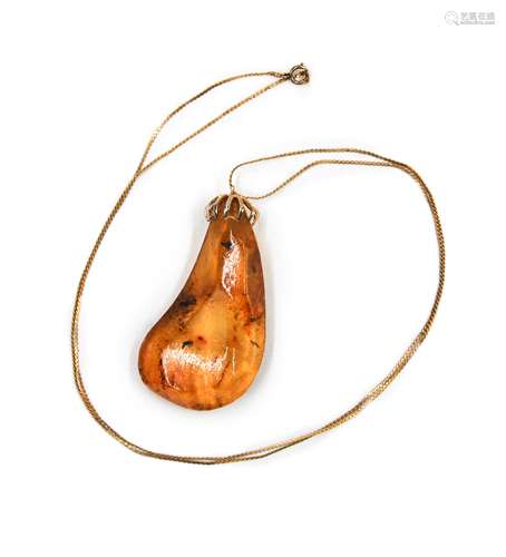 琥珀掛墜 AMBER NECKLACE