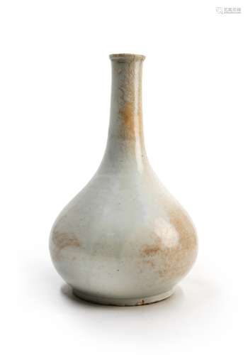 朝鮮王朝（1392-1910） 青瓷膽瓶 KOREAN DANPING VASE; JOSEON(1392-1910)