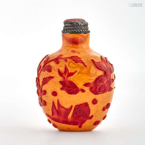 Chinese Imitation Realgar Overlay Glass Snuff Bottle