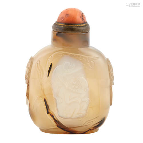 Chinese Shadow Agate Snuff Bottle