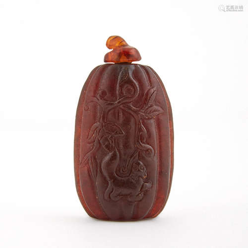 Chinese Amber Snuff Bottle